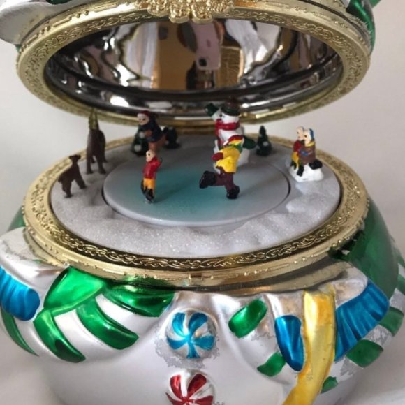 Unbranded Other - Snowman Musical Ice Skaters Lift The Top Works VTG